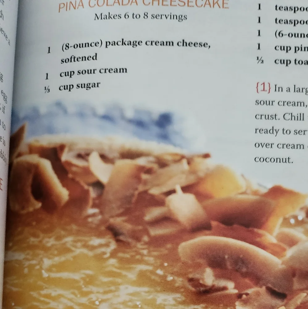 Paula Deen's 2011 Best Dishes 121 recipes, tips & ideas Magazine